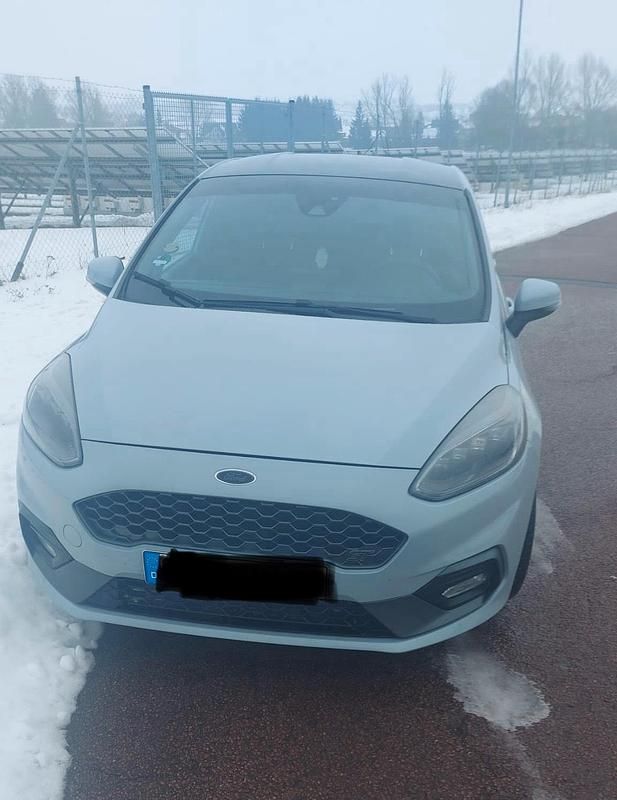 Gebraucht Ford Fiesta ST 200 PS (147 kW) 2018 Grau Kleinwagen