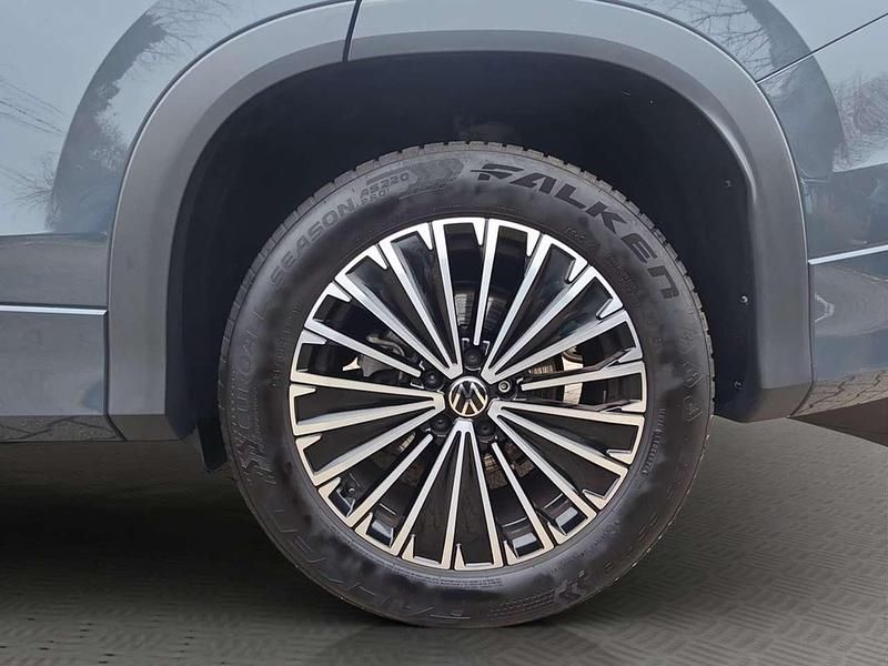 Gebraucht VW Tayron Life 150 PS (110 kW) 2025 Grau SUV