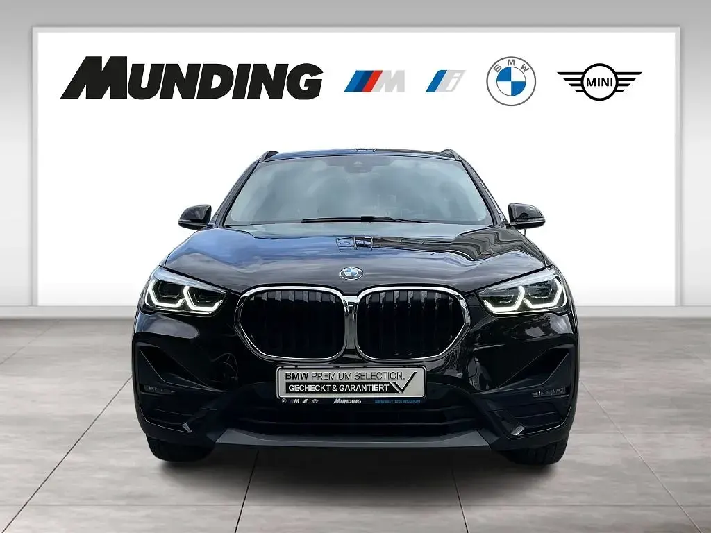 Używany BMW X1 150 KM (110 kW) 2021 Brązowy SUV