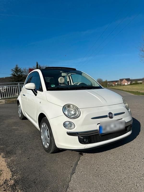 Weiß Gebraucht 2010 Fiat 500 Cabrio | 6.500 € (Guter Preis) - Bild 1/4