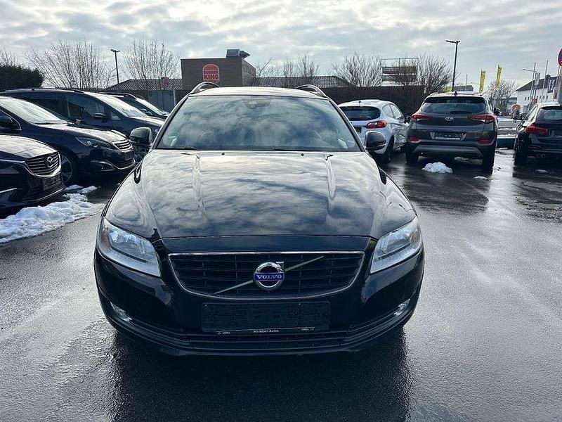 Gebraucht Volvo V70 Linje Svart 150 PS (110 kW) 2015 Schwarz Kombi