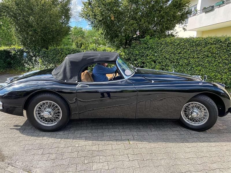 Gebraucht Jaguar XK 209 PS (153 kW) 1958 Schwarz Cabrio