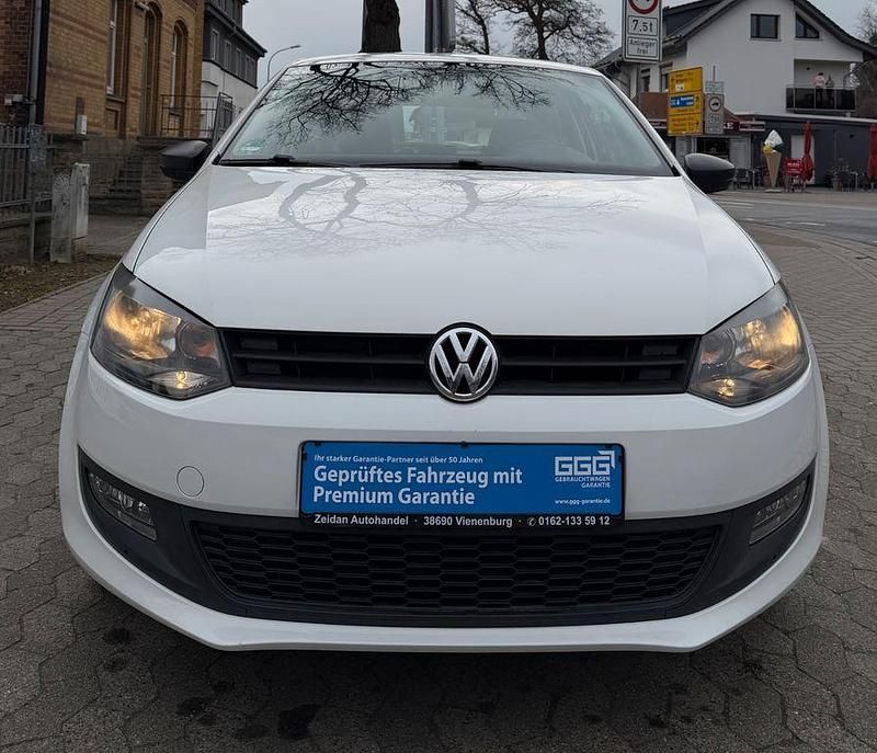 Gebraucht VW Polo Trendline 60 PS (44 kW) 2014 Weiß Kleinwagen