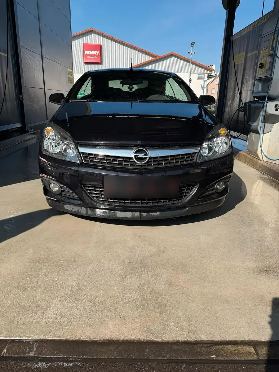 Gebraucht Opel Astra 140 PS (102 kW) 2007 Schwarz Cabrio