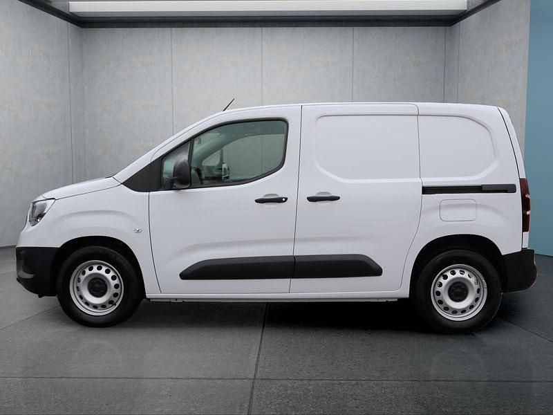Gebraucht Opel Combo-e Life 100 kW (136 PS) 2025 Weiß Limousine