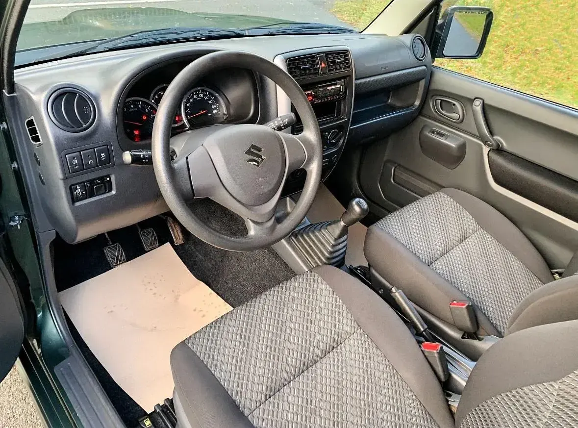 Gebraucht Suzuki Jimny Comfort 86 PS (63 kW) 2016 Grün SUV