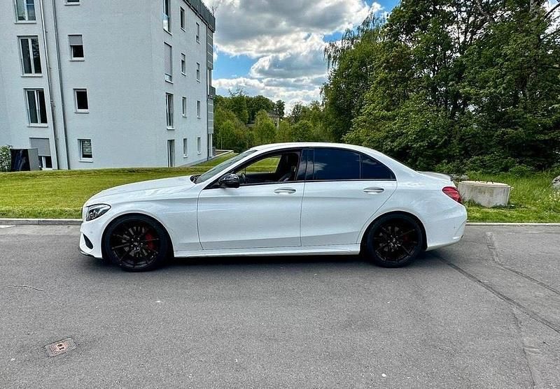 Gebraucht Mercedes C250 204 PS (150 kW) 2017 Weiß Limousine
