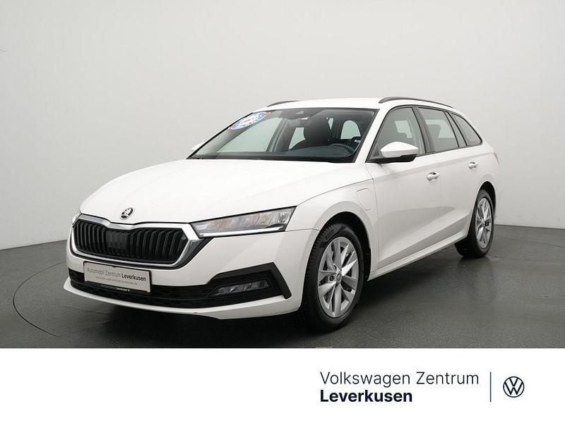 Gebraucht Skoda Octavia 204 PS (150 kW) 2023 Schwarz Limousine