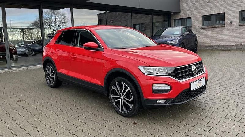 Gebraucht VW T-Roc 116 PS (85 kW) 2020 Rot SUV