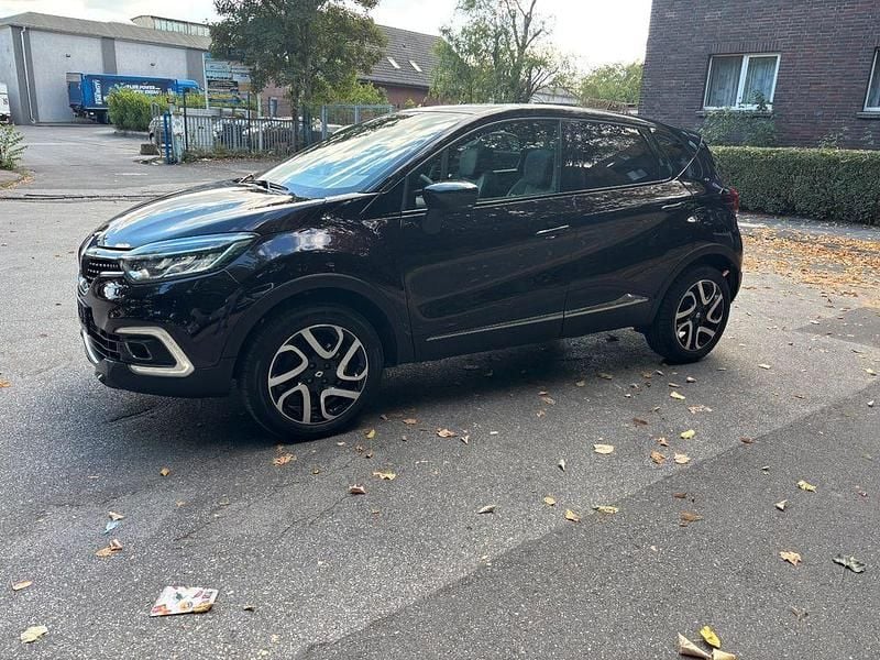 Violett Gebraucht 2017 Renault Captur Initiale Paris SUV | 10.999 € (Fairer Preis) - Bild 1/4