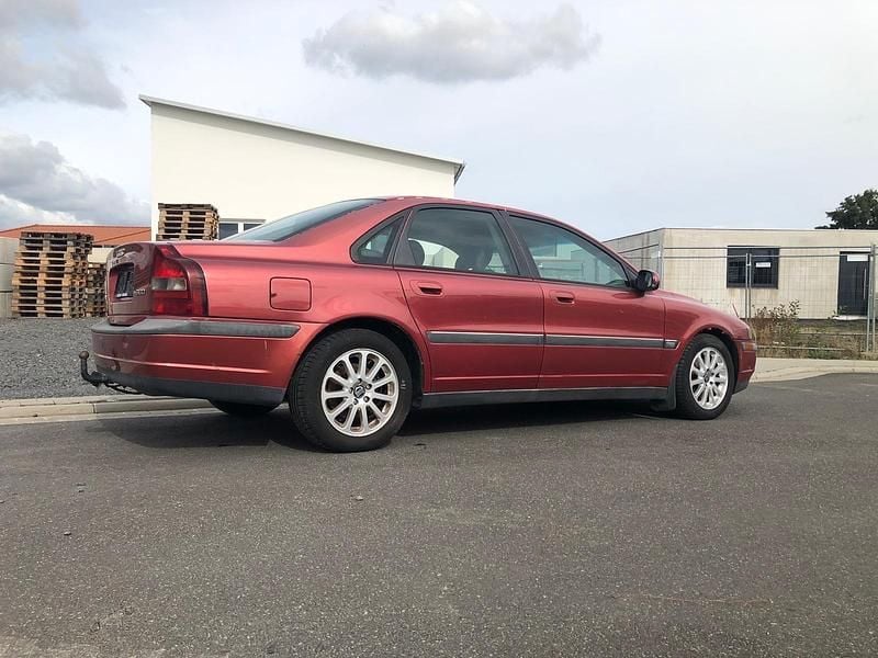 Gebraucht Volvo S80 140 PS (102 kW) 2000 Rot Limousine