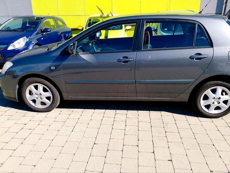 Gebraucht Toyota Corolla 110 PS (80 kW) 2006 Grau Limousine