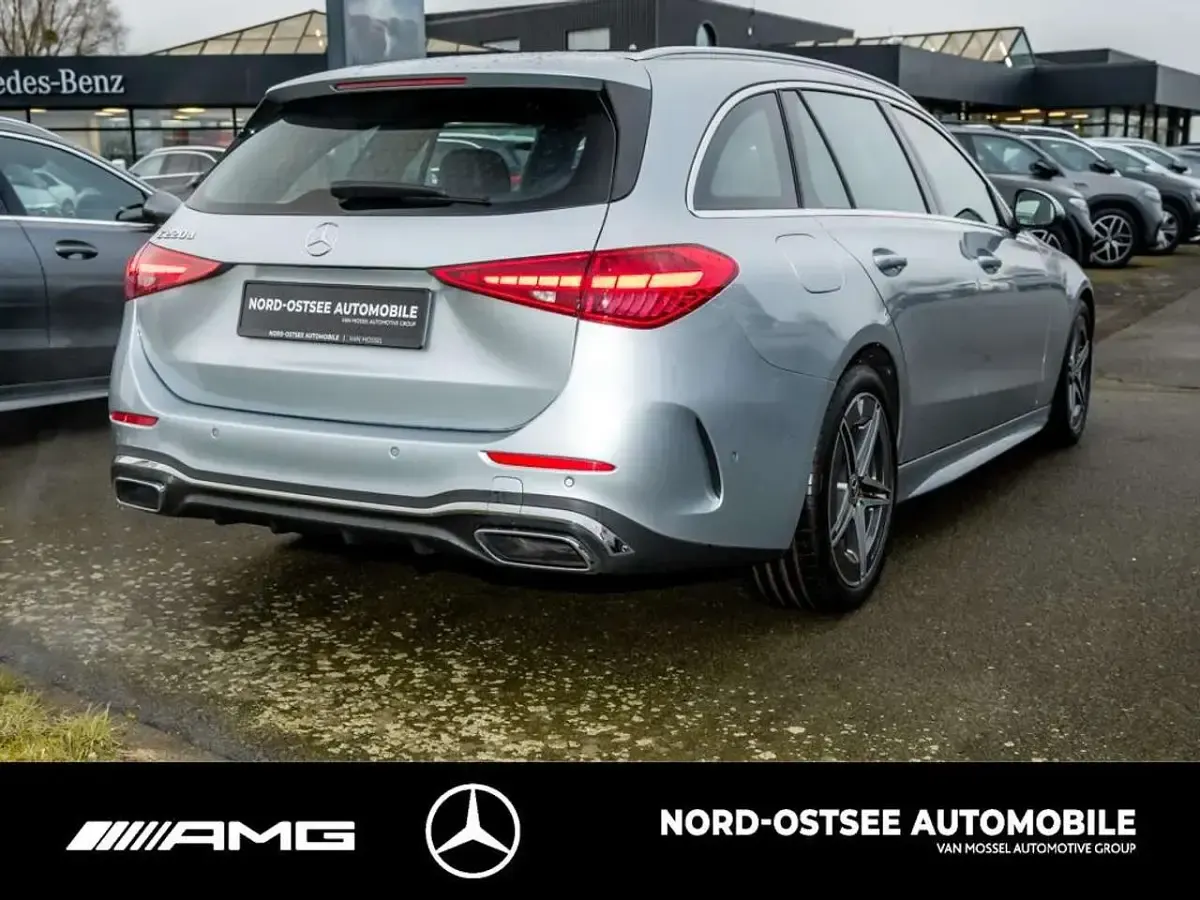 Gebraucht Mercedes C220 AMG 197 PS (144 kW) 2025 Metalliclack hightechsilber Kombi