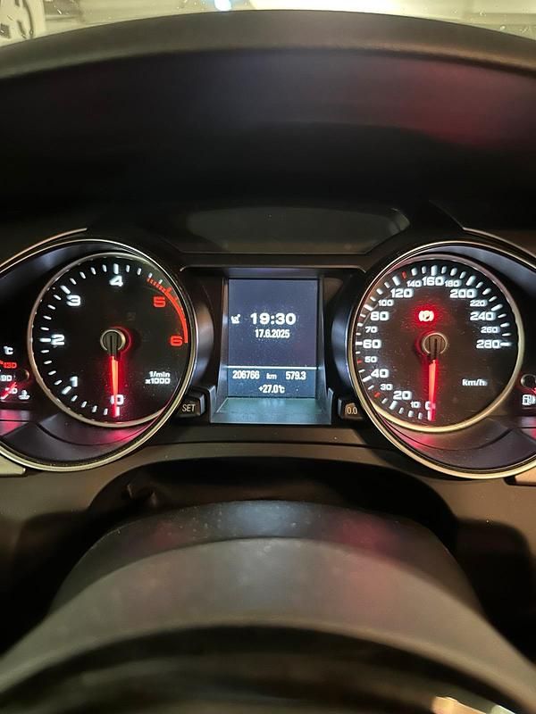 Gebraucht 2013 Audi A5 Sportback Design Limousine | 13.000 € (Guter Preis) - Bild 1/4