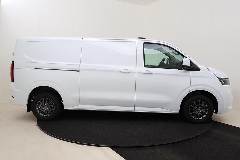 Neu VW Transporter 150 PS (110 kW) 2026 Clear white Van