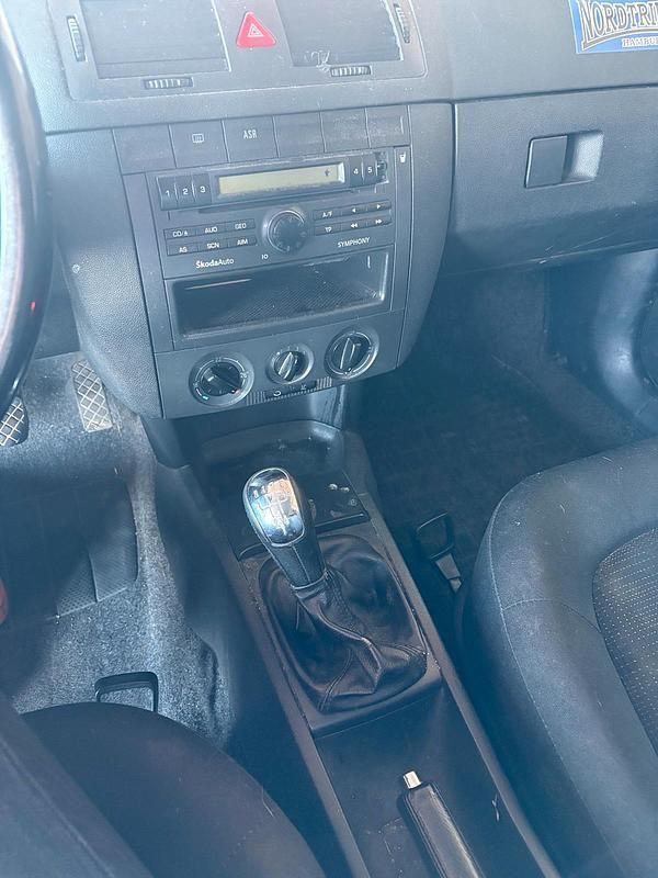 Gebraucht Skoda Fabia 101 PS (74 kW) 2005 Silber Kombi