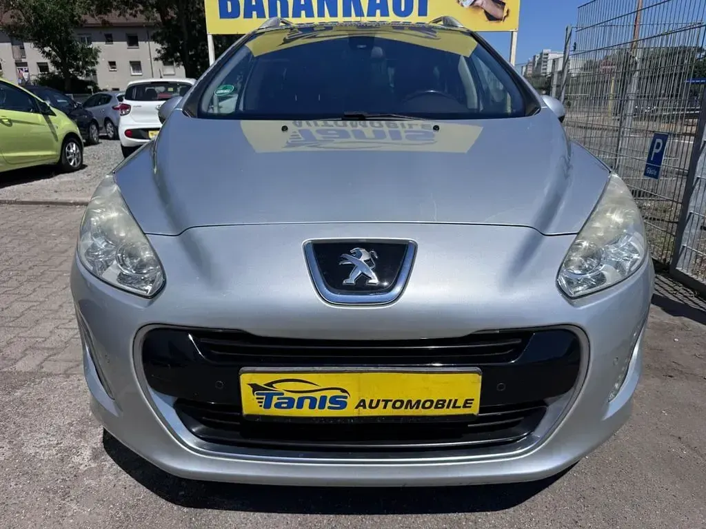Gebraucht Peugeot 308 SW Allure 120 PS (88 kW) 2011 Kombi