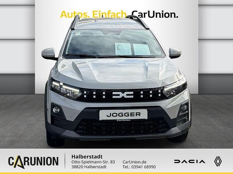 Neu Dacia Jogger Journey 109 PS (80 kW) 2026 Sandstone Van / Kleinbus