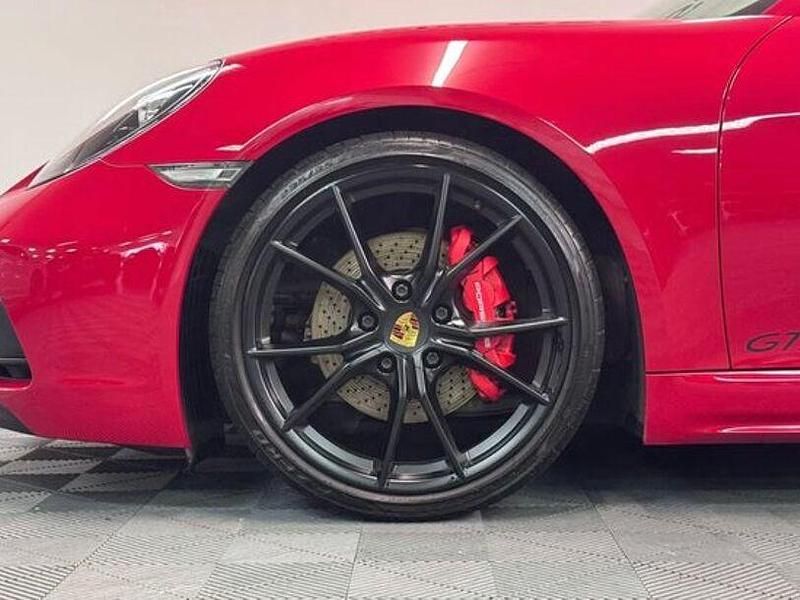 Gebraucht Porsche Boxster 366 PS (269 kW) 2018 Rot Cabrio