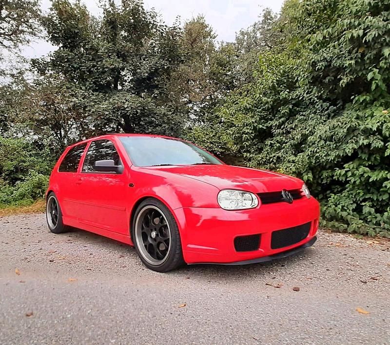 Gebraucht VW Golf 150 PS (110 kW) 1998 Rot Coupé