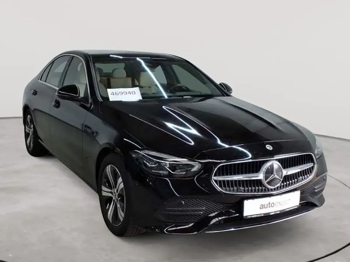 Gebraucht Mercedes C220 Avantgarde 200 PS (147 kW) 2023 Limousine
