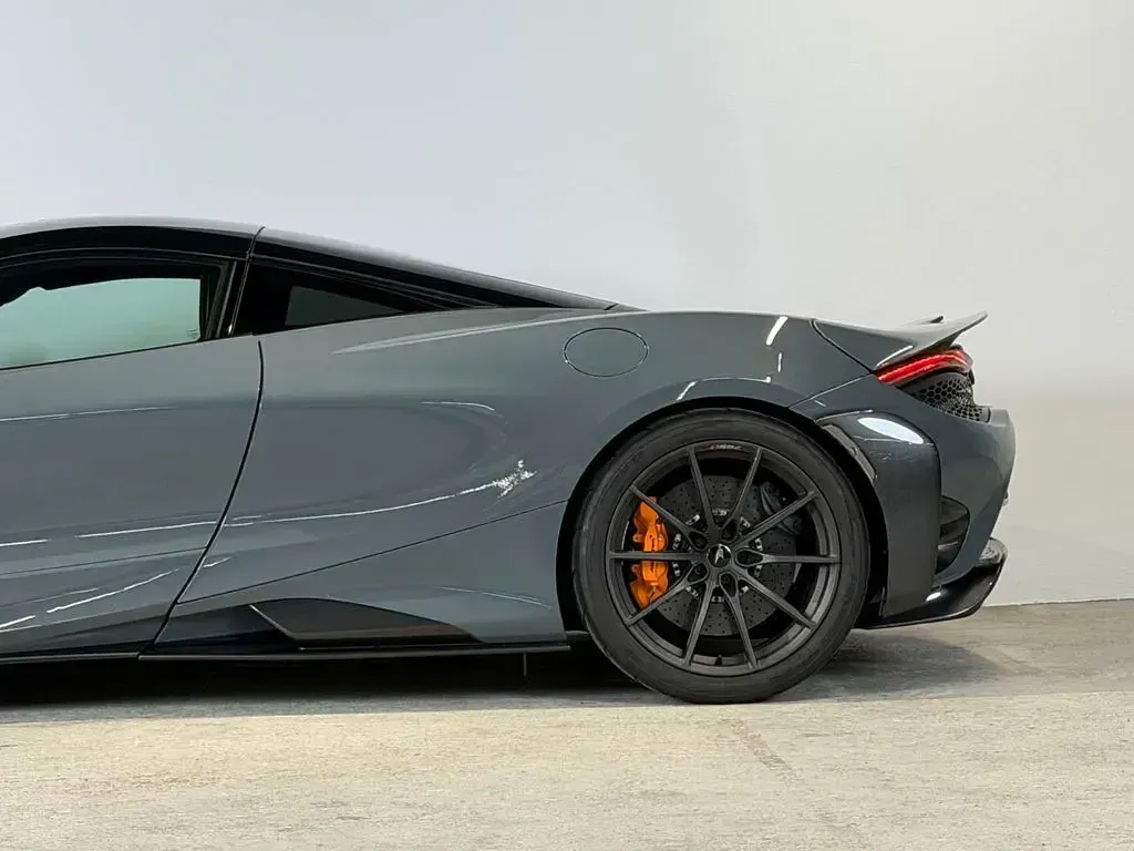 Gebraucht McLaren 765LT 765 PS (562 kW) 2021 Grau