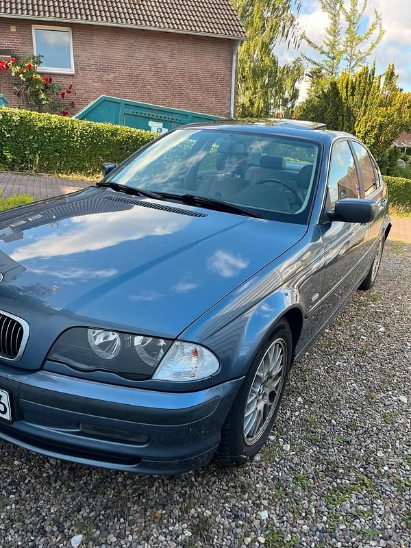 Gebraucht 1998 BMW 320 Limousine | 4.300 € (Etwas zu teuer) - Bild 1/4