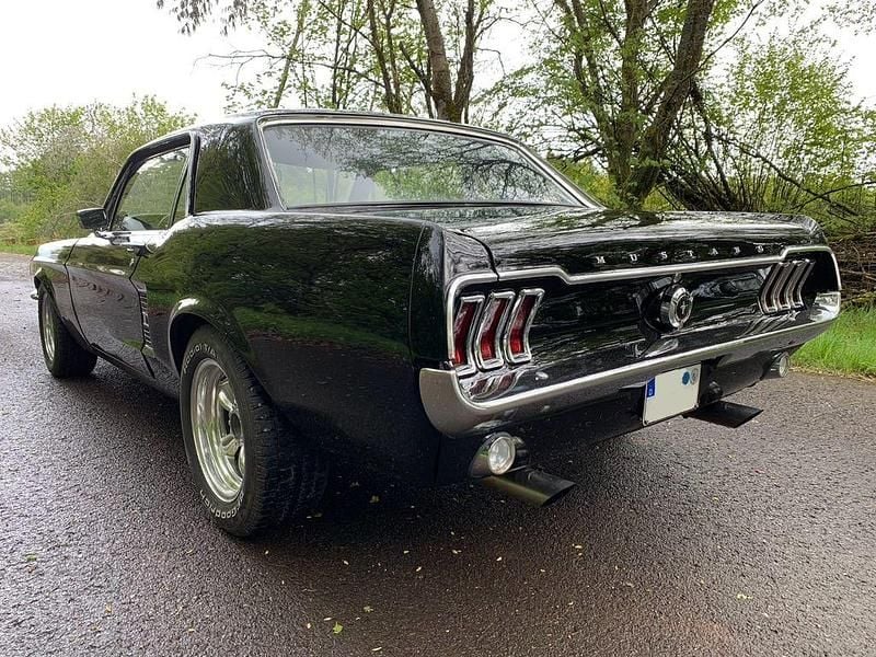 Second-hand Ford Mustang 400 CP (294 kW) 1967 Negru Coupe