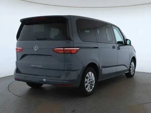Gebraucht VW Multivan Life 204 PS (150 kW) 2025 Van / Kleinbus