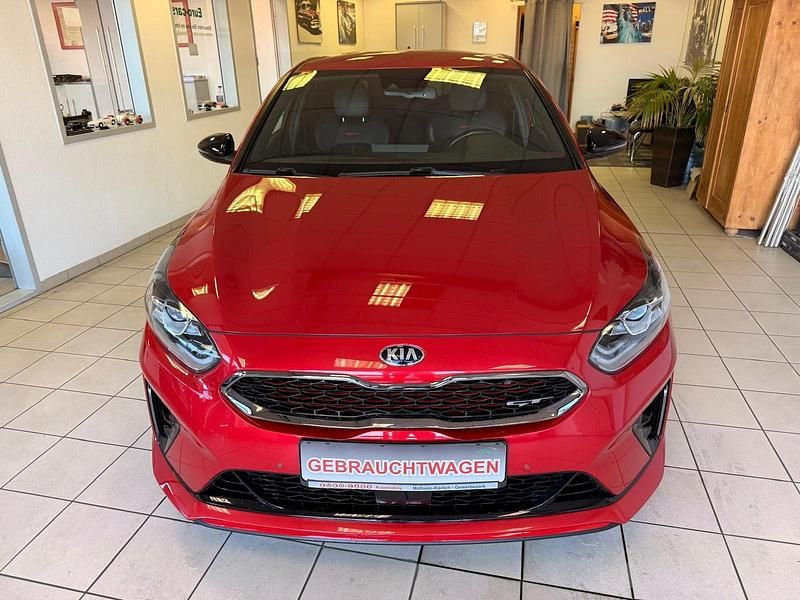 Gebraucht Kia ProCeed GT 204 PS (150 kW) 2021 True red Kombi