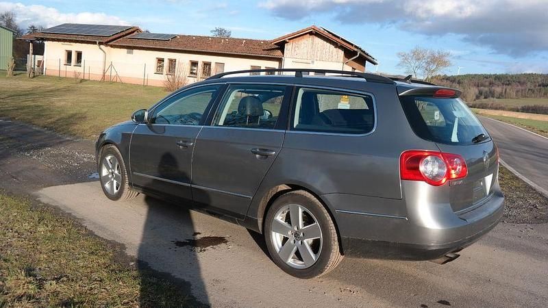 Gebraucht VW Passat Individual 200 PS (147 kW) 2008 Grau Kombi