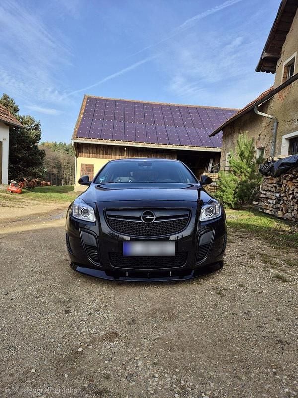 Gebraucht Opel Insignia OPC 325 PS (239 kW) 2011 Schwarz Limousine