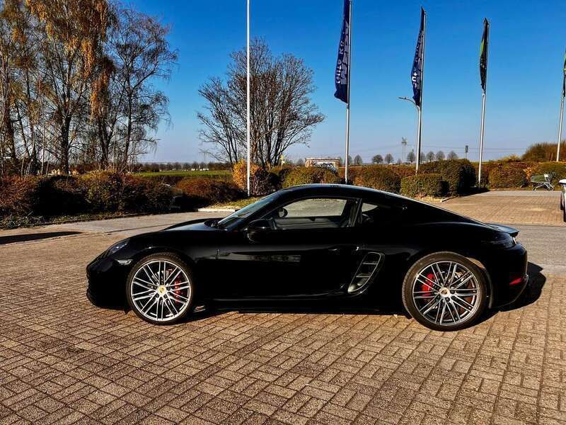 Schwarz Gebraucht 2020 Porsche 718 Cayman GTS Coupé | 64.900 € (Guter Preis) - Bild 1/4