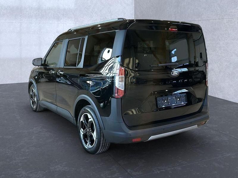 Gebraucht Ford Tourneo Courier 125 PS (91 kW) 2025 Obsidianschwarz Van / Kleinbus