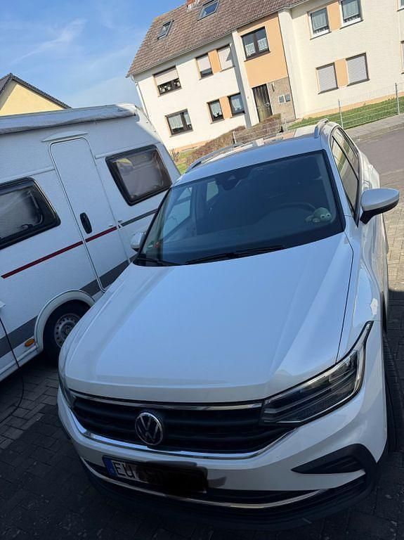 Gebraucht VW Tiguan 150 PS (110 kW) 2021 Weiß SUV