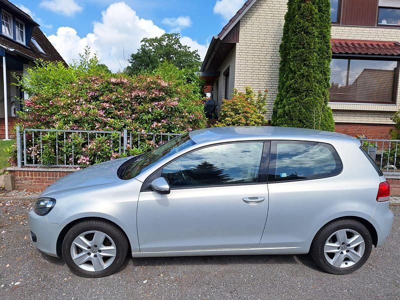Gebraucht VW Golf VI 105 PS (77 kW) 2009 Grau Kleinwagen
