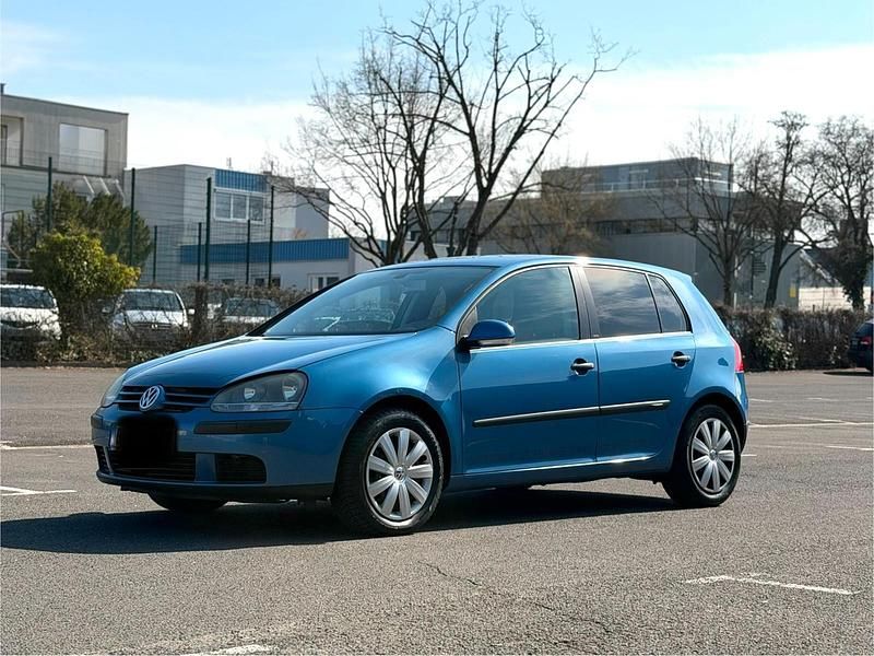 Gebraucht VW Golf IV 115 PS (84 kW) 2004 Blau Kleinwagen