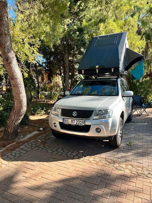 Gebraucht Suzuki Grand Vitara 129 PS (94 kW) 2011 Silber SUV