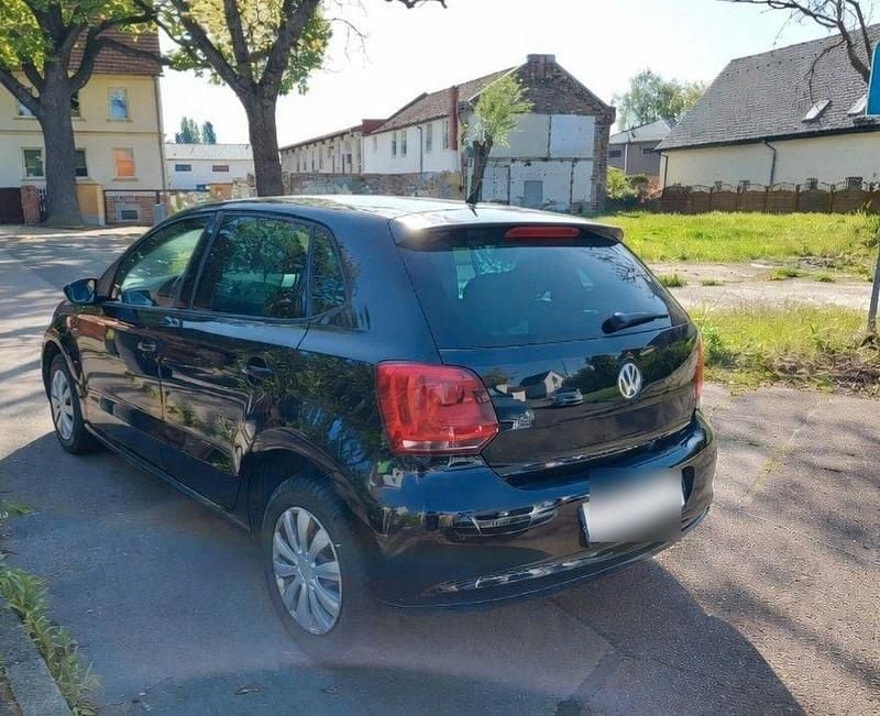 Schwarz Gebraucht 2013 VW Polo Life Kleinwagen | 5.600 € (Fairer Preis) - Bild 1/4