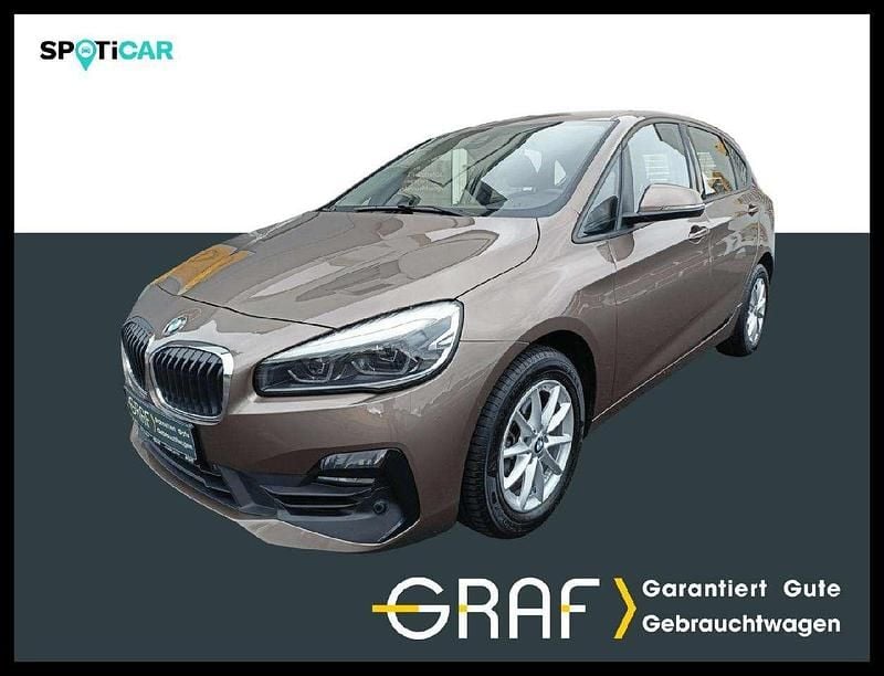 Jucarobeige metallic Gebraucht 2019 BMW 218 Advantage Van / Kleinbus | 17.680 € (Guter Preis) - Bild 1/4