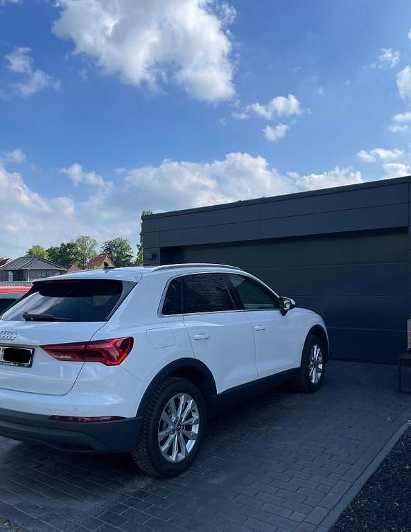 Gebraucht Audi Q3 150 PS (110 kW) 2019 Weiß SUV