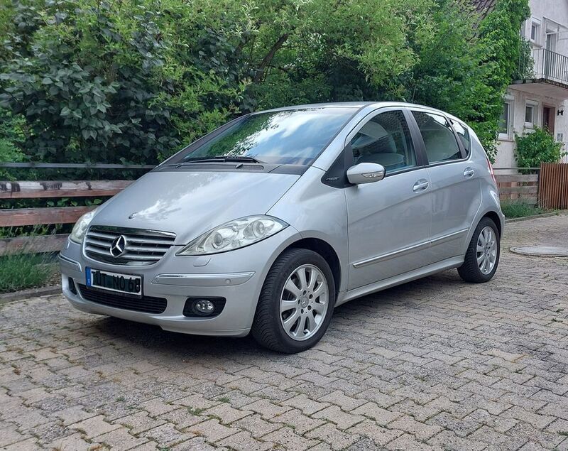 Silber Gebraucht 2008 Mercedes A200 Elegance Kleinwagen | 7.900 € (Etwas zu teuer) - Bild 1/4