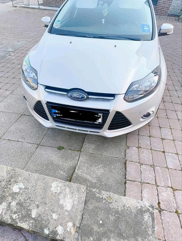 Gebraucht Ford Focus Titanium 150 PS (110 kW) 2011 Kombi