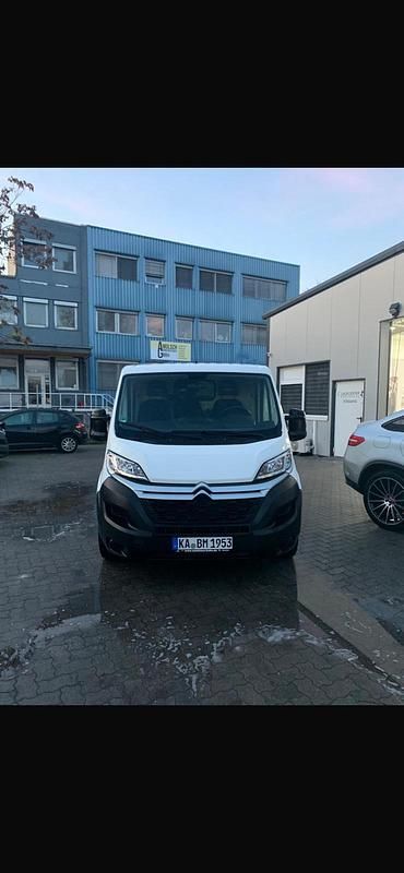 Weiß Gebraucht 2020 Citroën Jumper Van / Kleinbus | 21.500 € (Guter Preis) - Bild 1/4