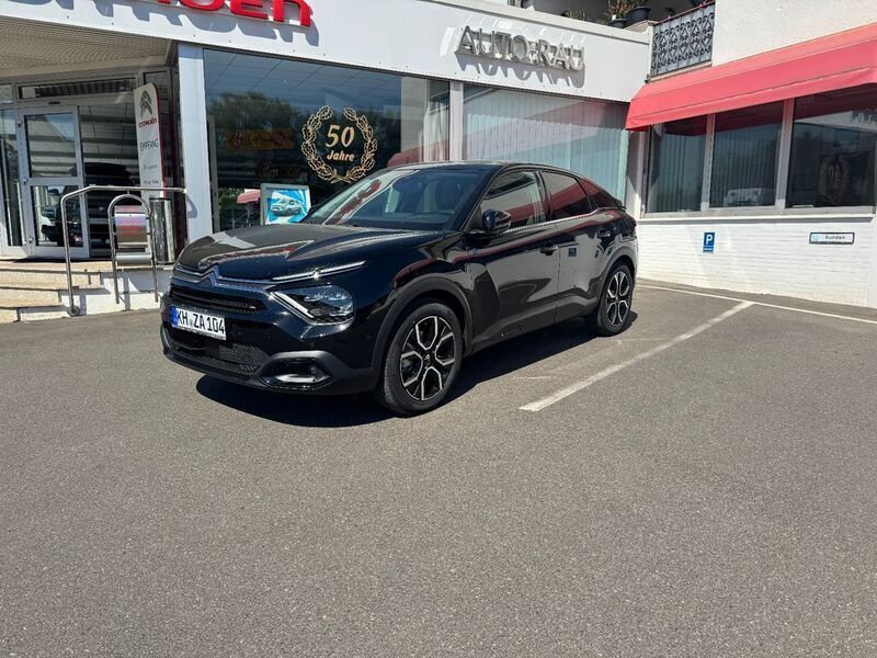 Gebraucht Citroën e-C4 Shine 100 kW (136 PS) 2024 Schwarz Limousine