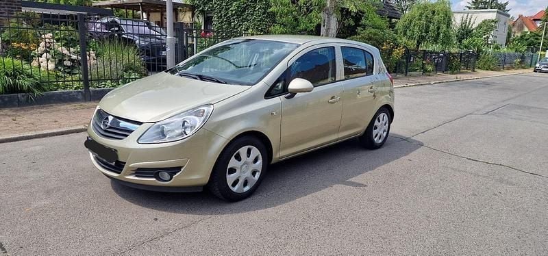 Gold Gebraucht 2008 Opel Corsa Kleinwagen | 2.200 € (Guter Preis) - Bild 1/4