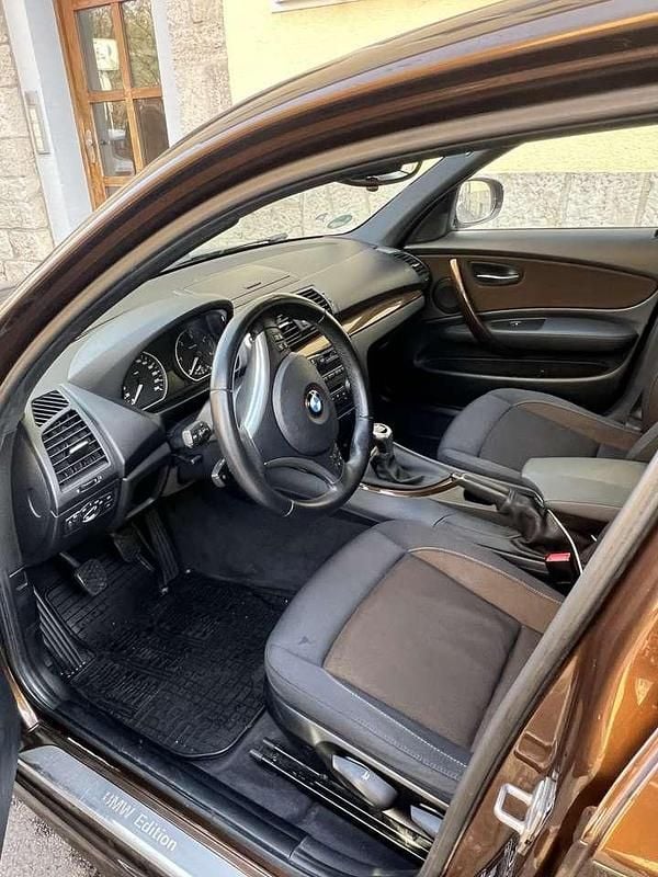 Gebraucht BMW 116 Lifestyle 116 PS (85 kW) 2011 Kleinwagen