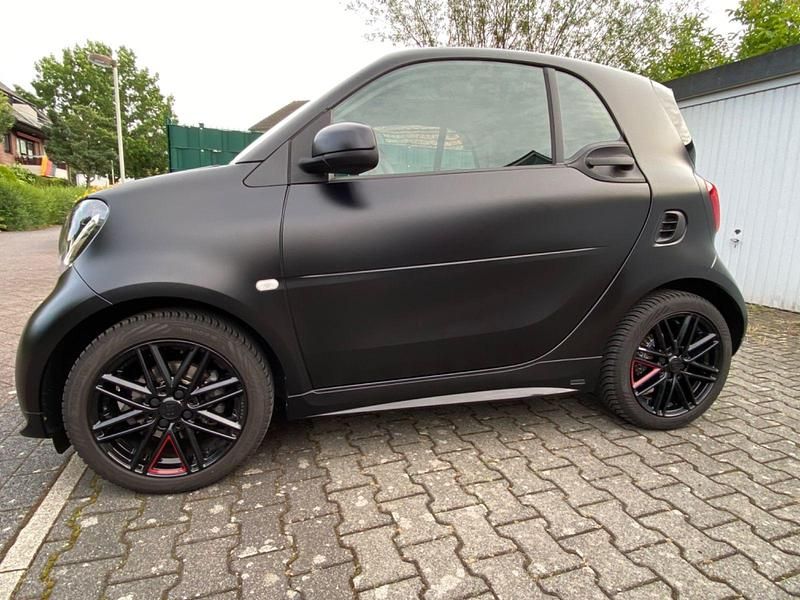 Gebraucht Smart ForTwo Coupé Brabus 90 PS (66 kW) 2019 Schwarz Coupé