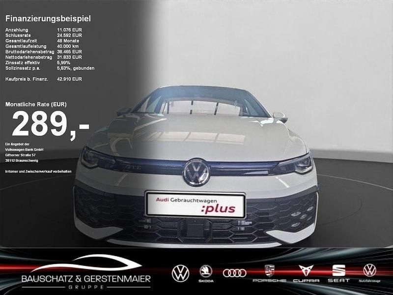 Weiß Gebraucht 2025 VW Golf VIII GTE Limousine | 41.870 € - Bild 1/4