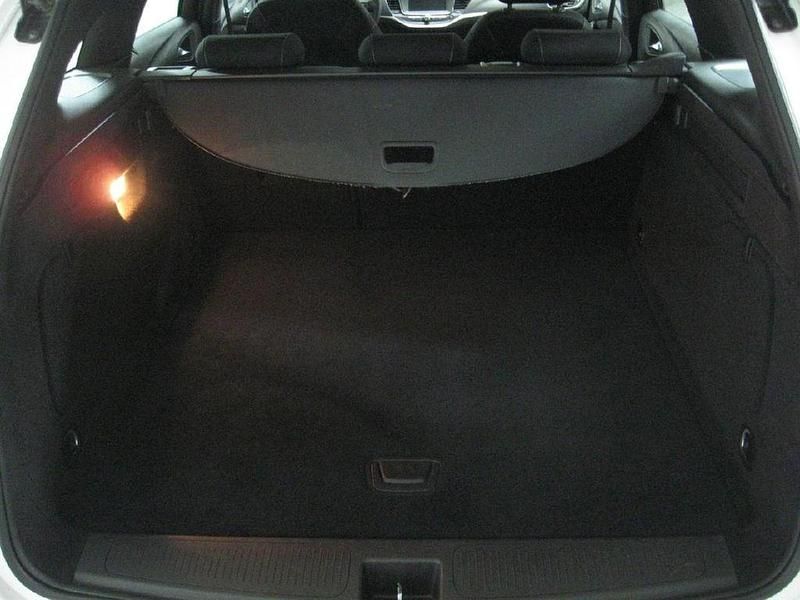 Gebraucht Opel Astra Edition 90 PS (66 kW) 2019 Jadeweiss Kombi